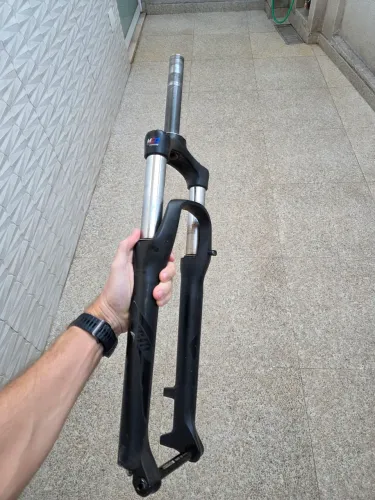 Suspensão Ebike eMTB Santour Xcm32 130mm 