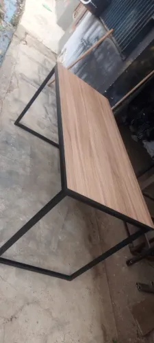 nova mesa escrivaninha reta madeirada