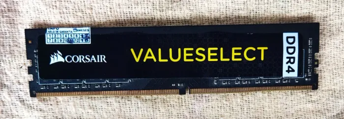 Memoria Ram DDR4 4GB Corsair