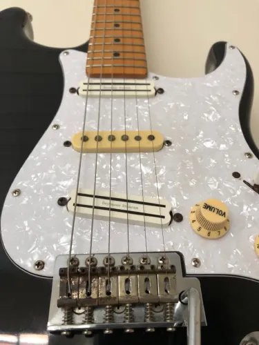 Tagima t-635 Seymour Duncan guitarra
