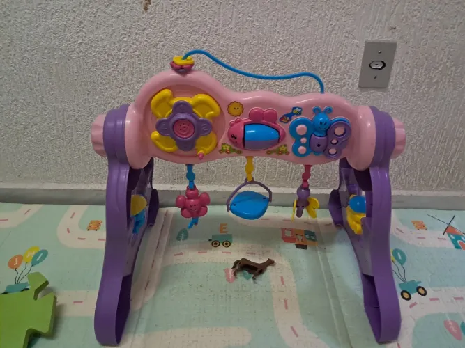 Centro de atividades para bebê Maral