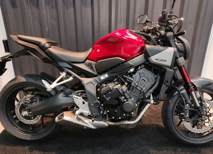 Cb 650