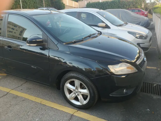 Ford Focus 2.0 16v/se/se Plus Flex 5P Aut. 2011