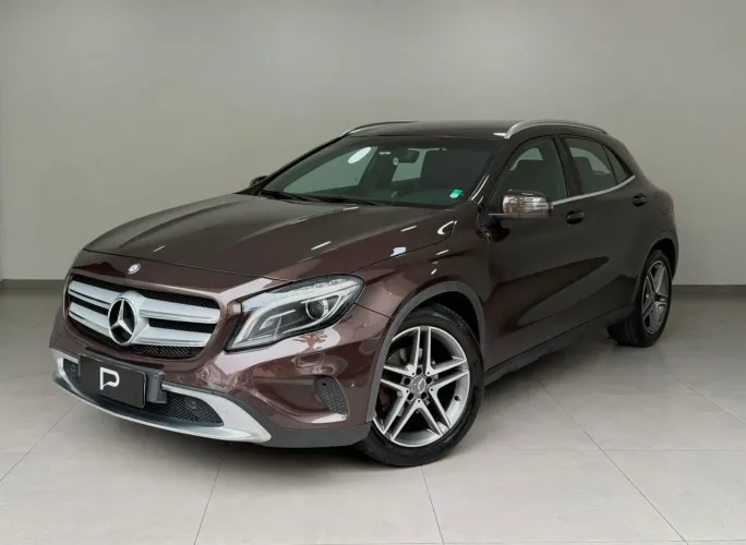 Mercedes-Benz GLA 200 Adv. 1.6/1.6 TB 16V Flex Aut. 2015