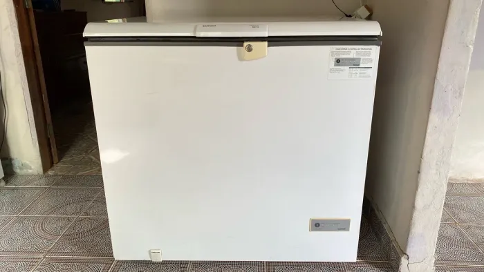 FREEZER HORIZONTAL CONSUL - APROX. 307 LITROS