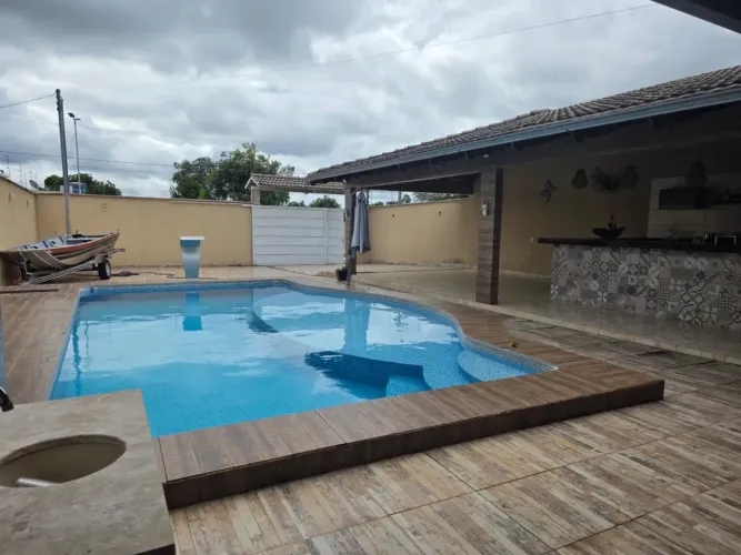 Vendo casa de veraneio em Aruanã