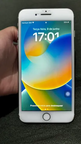 Iphone 8plus, 64gb, branco com prata.