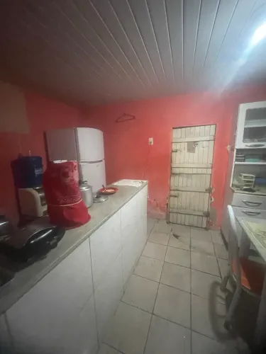 Vende-se casa