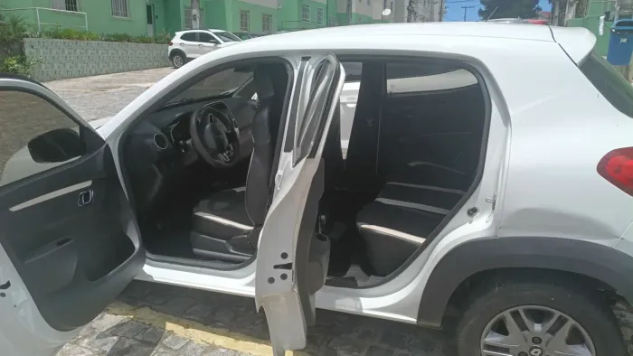 Renault Kwid Intense 1.0 Flex 12V 5P Mec. 2020