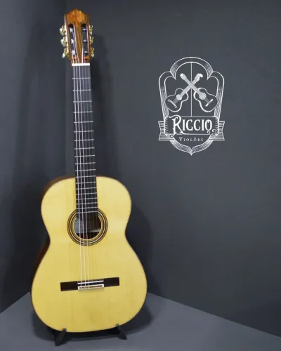 Violão de luthier J. Nogueira,  Nº015,  ano 2025