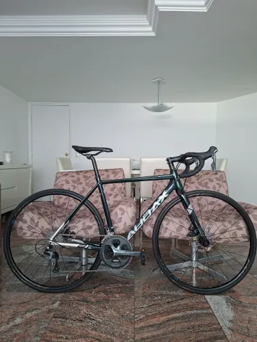 Bicicleta Speed Audax Tiagra 20v