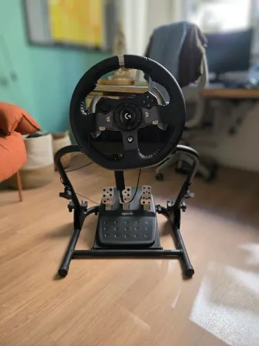 Volante Logitech G920 com cockpit 