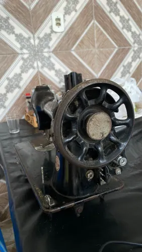 Máquina de costura