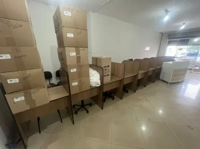 Mesa de Escritório Call Center