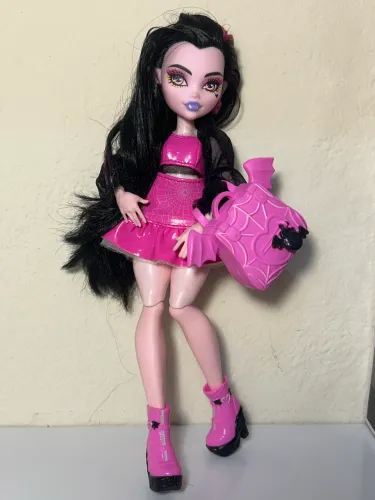 Boneca Monster High Draculaura g3 incompleta rosto neon frights e acessórios core refresh