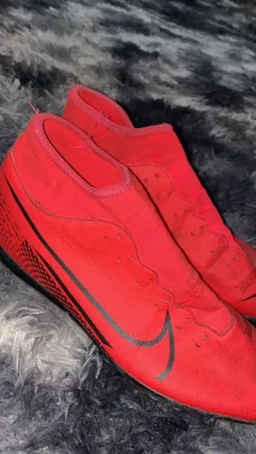 Chuteira Nike Merrcurial