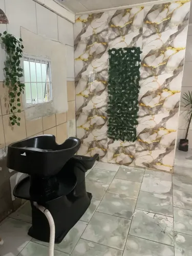 Divido espaço , alugo sala
