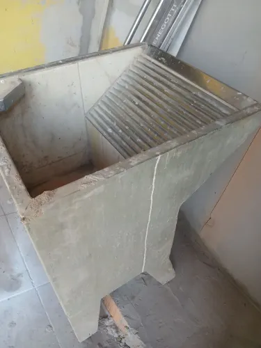 Tanque de concreto de lavar roupa 