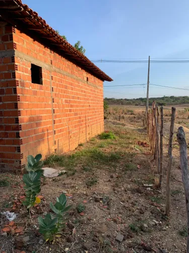 CASA A VENDA