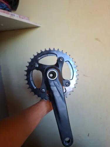 Pe de vela integrado com rolotec.