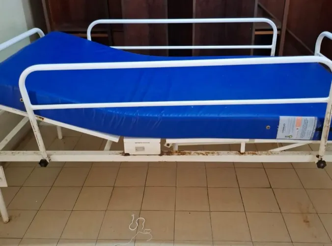 Cama Hospitalar com Colchão 