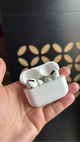 Apple AirPods Pro