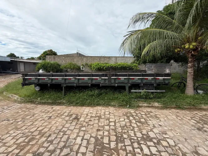 Carroceria 7m trucado - usada
