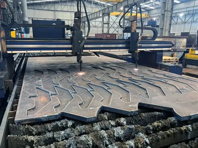 auxiliar de Corte (Maquina CNC)