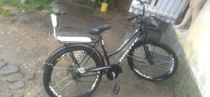 Bicicleta semi nova