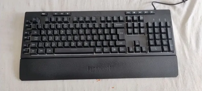 Teclado redragon shiva