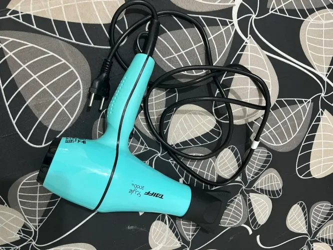 Secador de cabelo