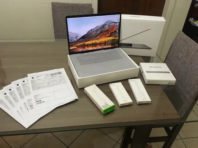 MacBook