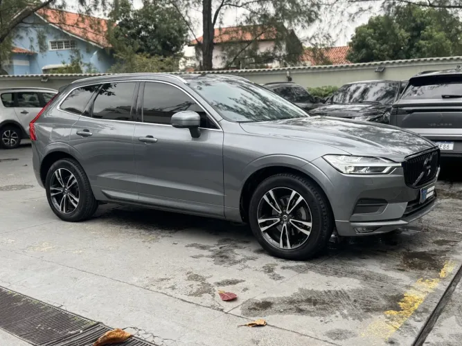 Volvo XC-60 XC 60 T-5 Dynamic 2.0 FWD Turbo Gasolina 4P AUT 2019