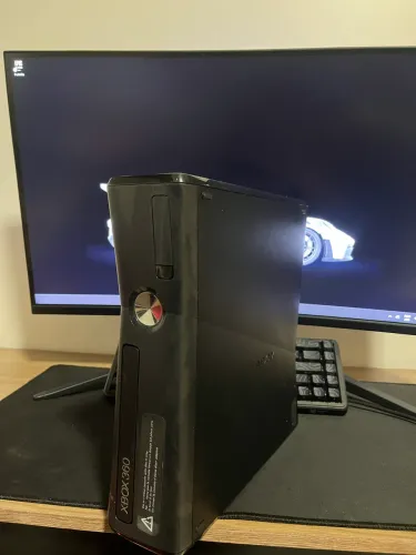 Xbox 360 Slim Desbloqueado
