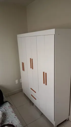 Guarda roupa Lite 6 portas