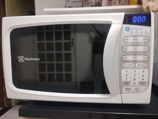 Microondas Electrolux 20L