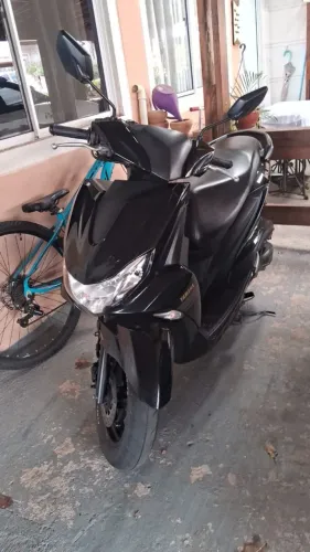 Yamaha fluo 125