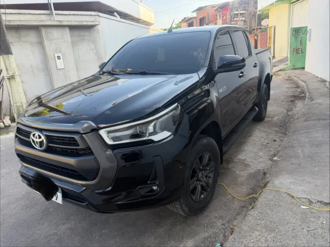 Toyota Hilux CD SR 4X4 2.8 TDI Diesel Aut. 2024