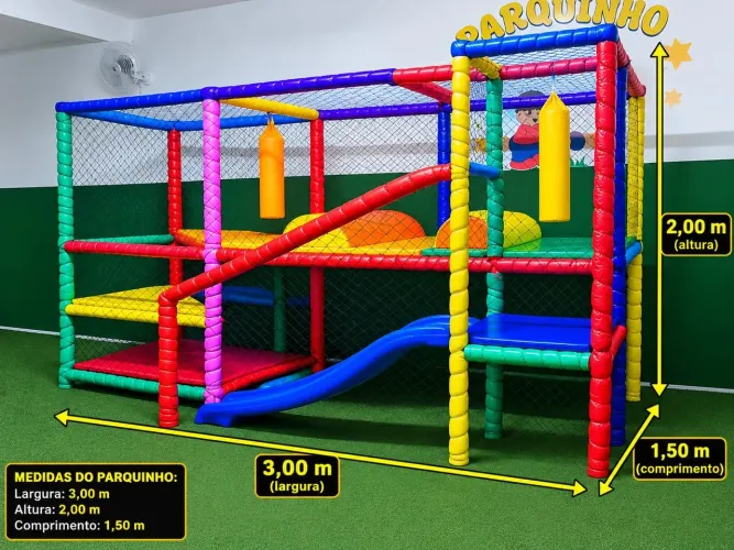 Vende-se kid play novo 3mt de comprimento por 2 de altura , 1,50 de altura