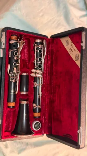Clarinete Yamaha YCL651