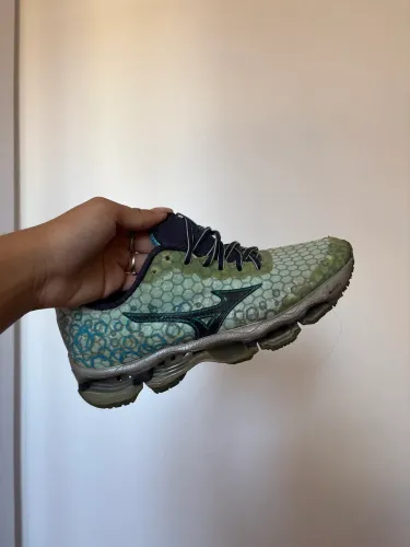 Mizuno Prophecy 3