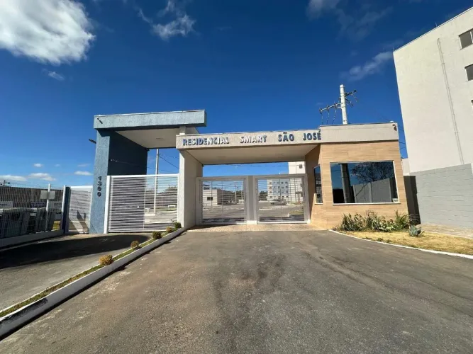 Apartamento térreo para aluguel em Montes Claros-MG no bairro São José