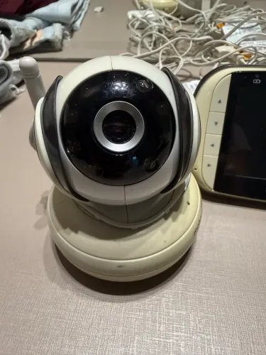 Babá eletrônica motorola