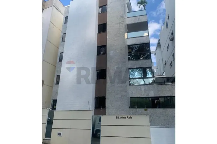 Apartamento de 3 quartos cum 1 suite