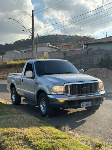 Ford F-250 XLT 4.2 TB Diesel 2001