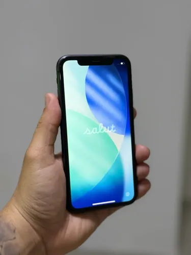 IPHONE 11 64gb SEMINOVO