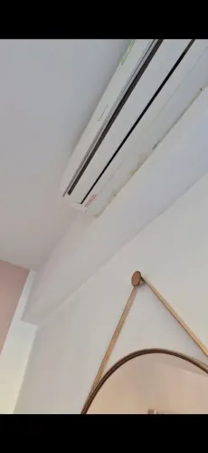 Ar condicionado ótimo estado, super refrigera