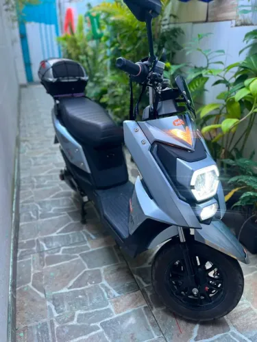 Scooter Elétrica JET 1000W