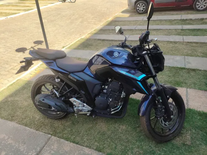Moto Fz25 de 2026