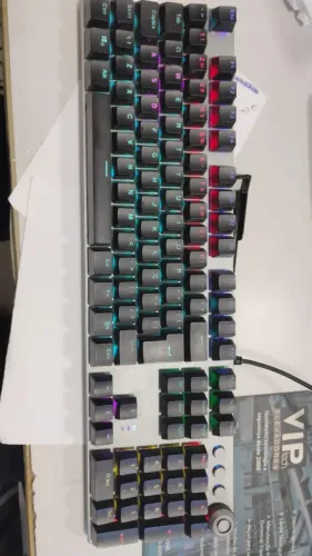 Vendo teclado de computador fortrek G usado